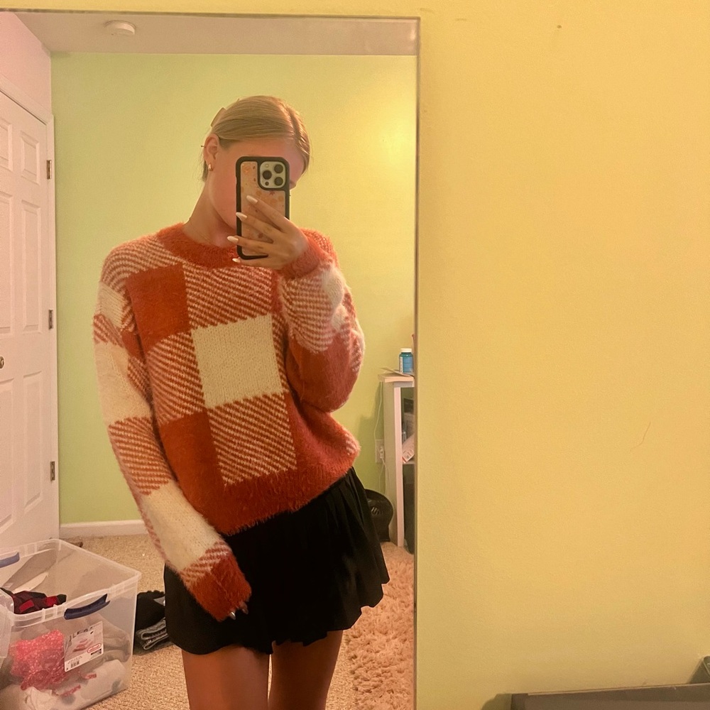 small pink sweater